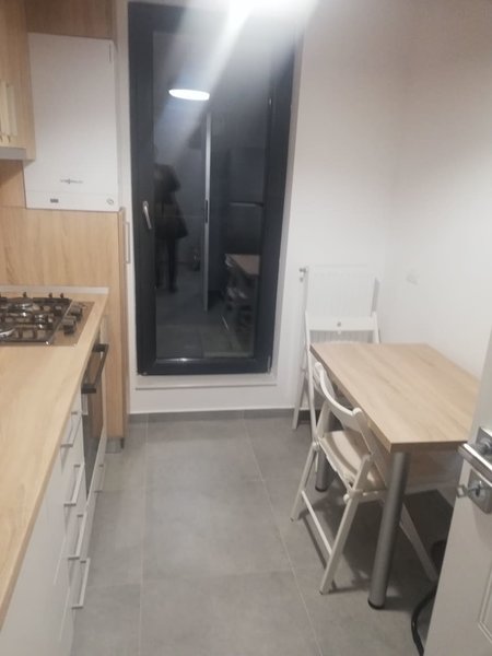 Plazza Mall langa metrou Lujerului